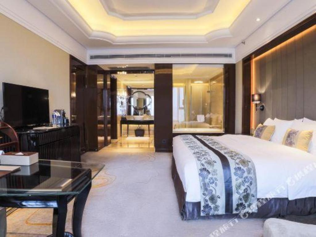Wyndham Grand Plaza Royale Xianglin Shaoyang Hotel Exterior photo