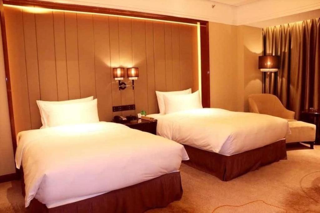 Wyndham Grand Plaza Royale Xianglin Shaoyang Hotel Exterior photo